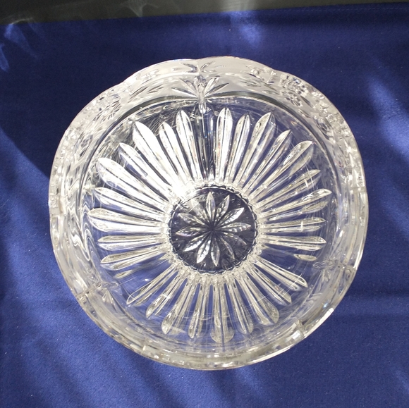 CRYSTAL GERMAN ROSES Candy BOWL - Picture 4 of 12